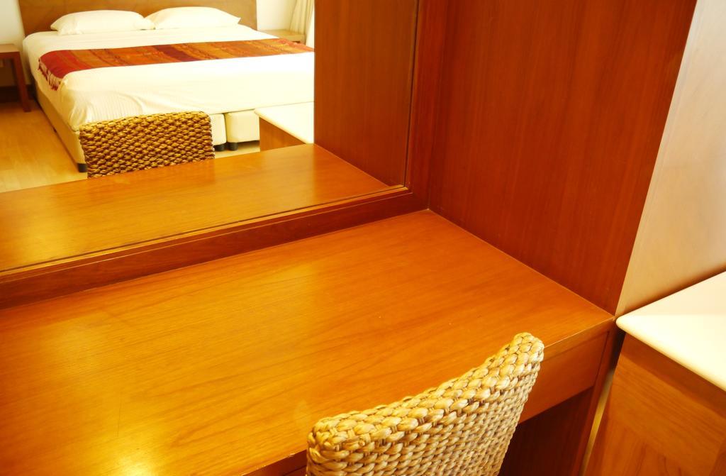 Bangkok Riverside Condo Esterno foto