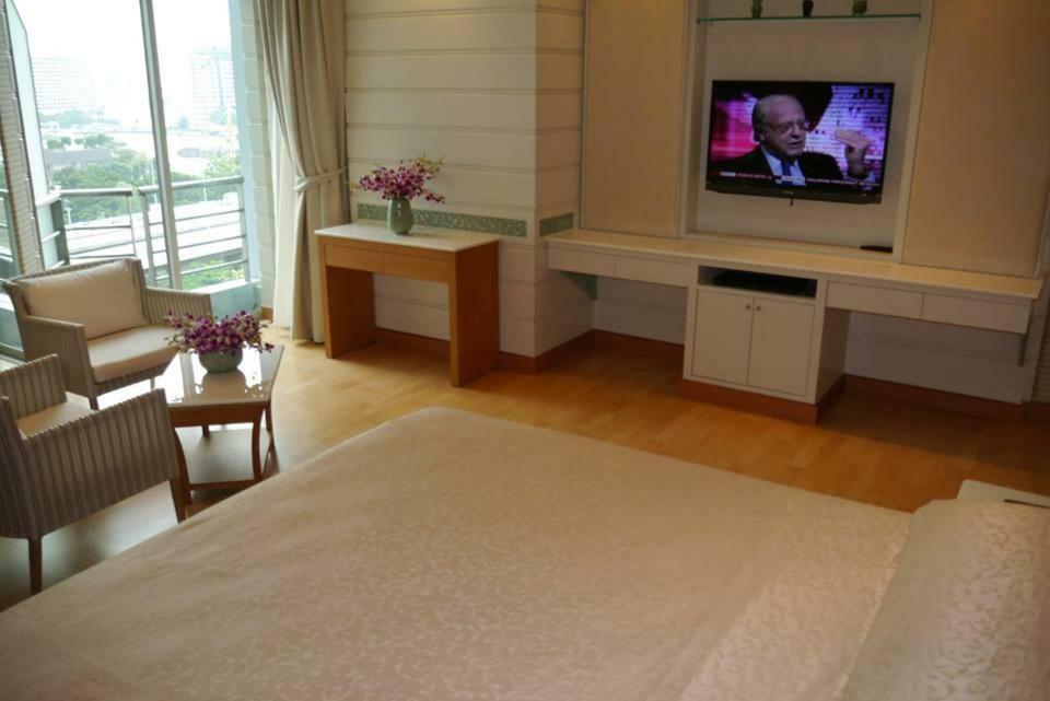 Bangkok Riverside Condo Esterno foto
